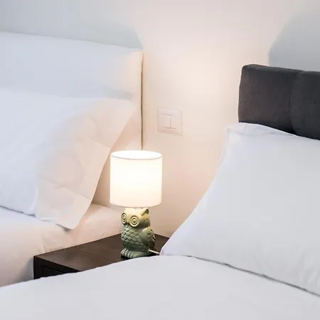 Airguest Pianella Guest house *